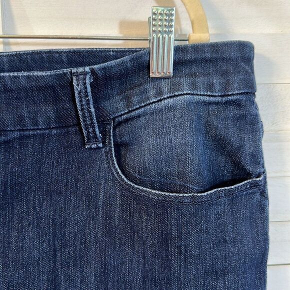 Chico’s Jeans Capri Size 3 (16) Stretch Denim - Picture 4 of 16